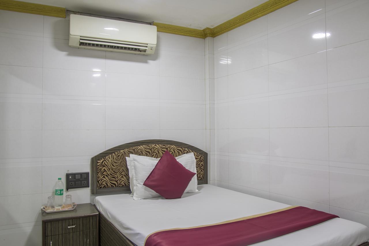 Relax Guest House Bombay Extérieur photo