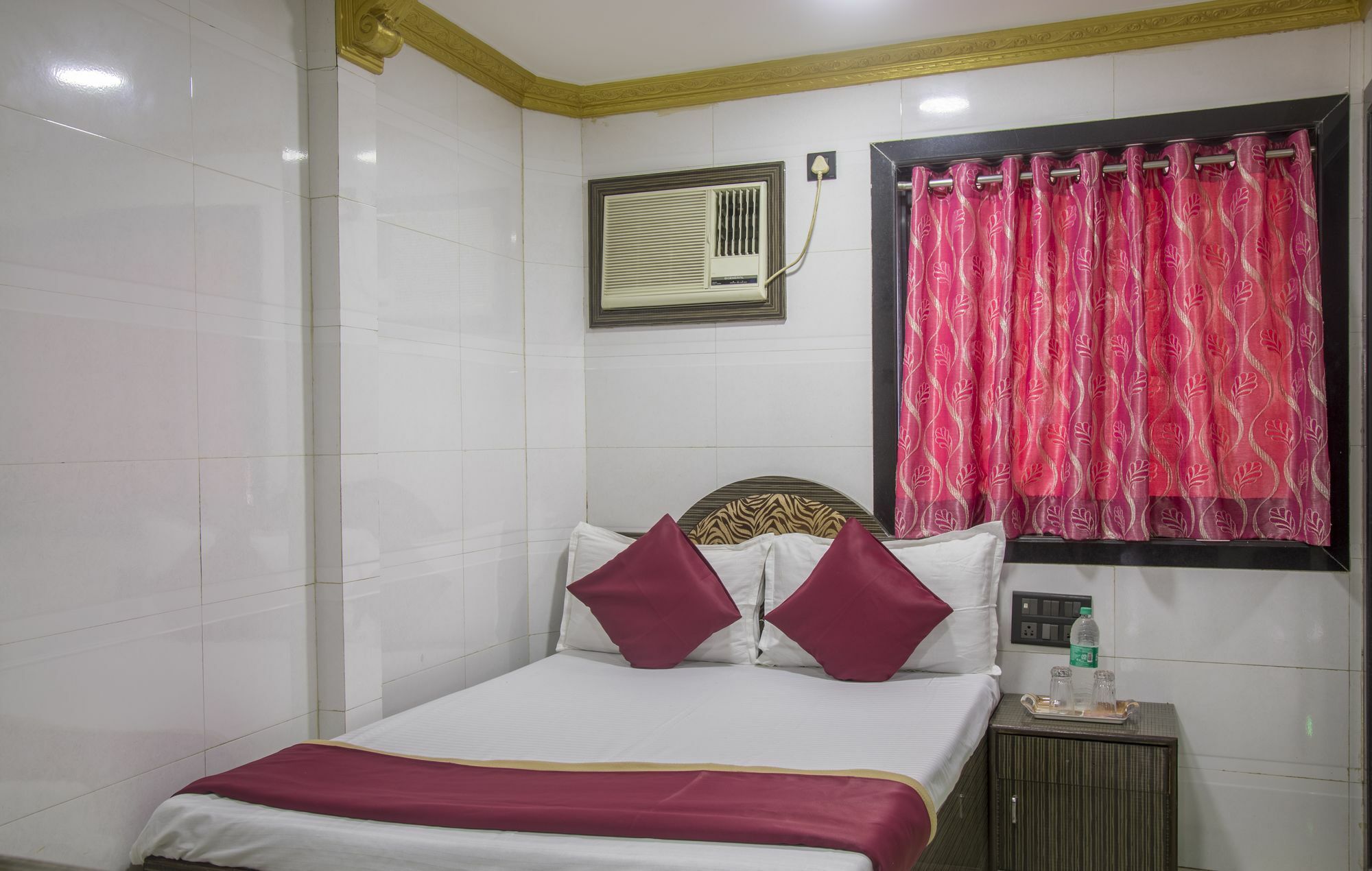 Relax Guest House Bombay Extérieur photo